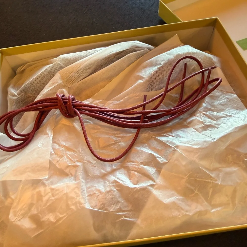 L'Artiste by Spring Step Women's Red Lace Up Boots New In Box extra laces - Picture 5 of 6